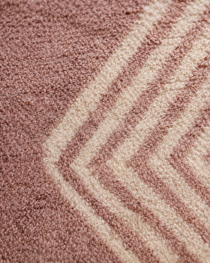 Fringe detail on the edge of the handmade Moroccan wool rug. 